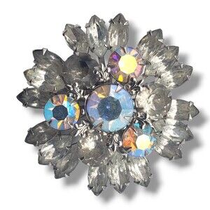 Vintage Round AB Clear Baguette Faceted Prong Set Rhinestone Brooch Pin Flower